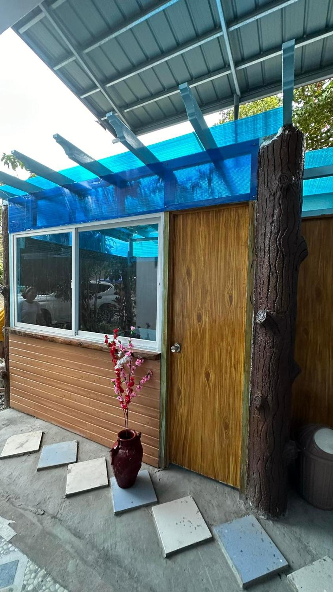 Blueberry Resort Laiya San Juan  Esterno foto